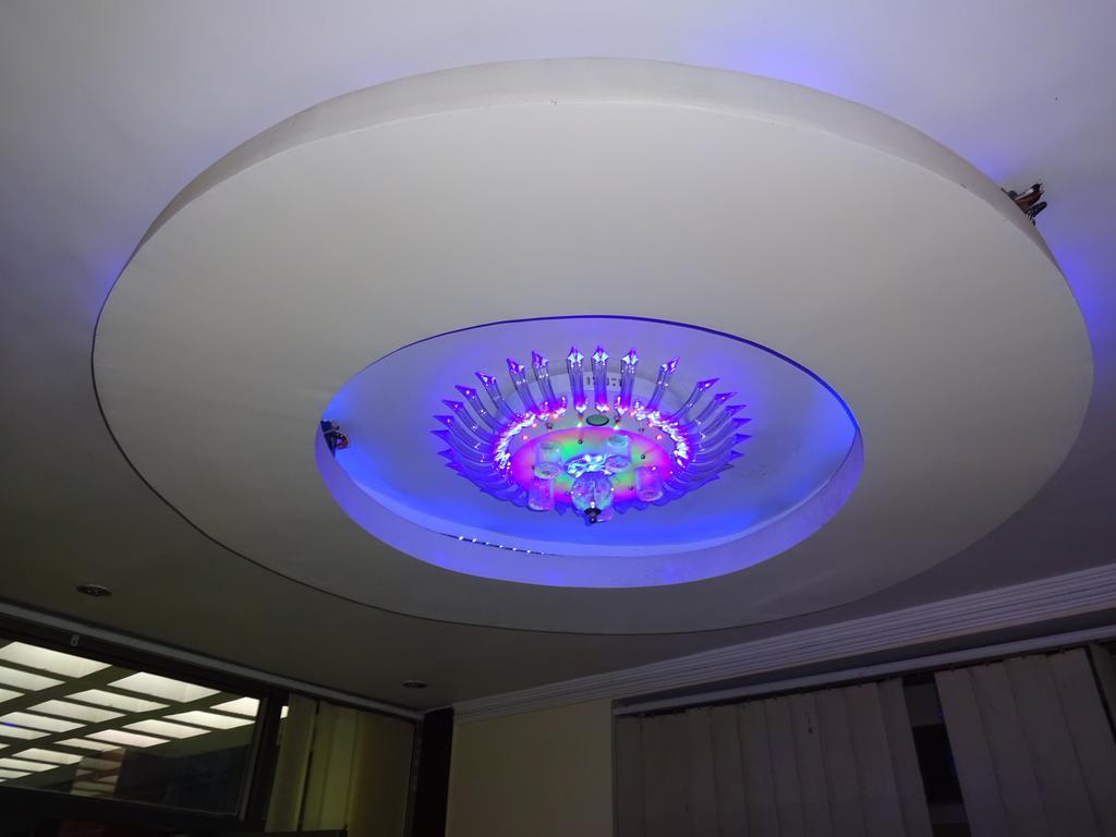 Hotel Viraat Inn Gaya Exterior photo