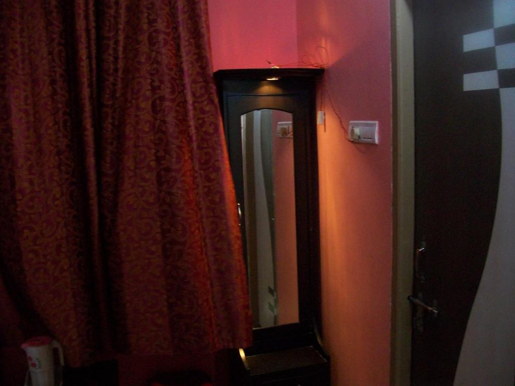 Hotel Viraat Inn Gaya Exterior photo